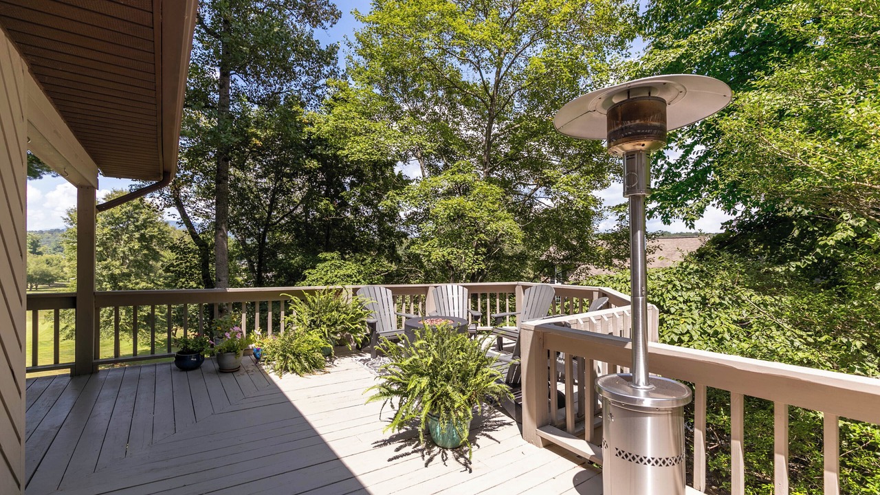 Photo of Patio Balcony in Spruce Pine