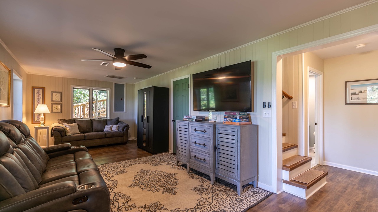 Photo of Livingroom in Spruce Pine