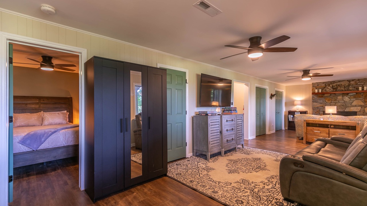 Photo of Bedroom in Spruce Pine