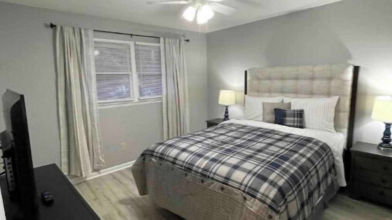Photo of Bedroom in Lexington