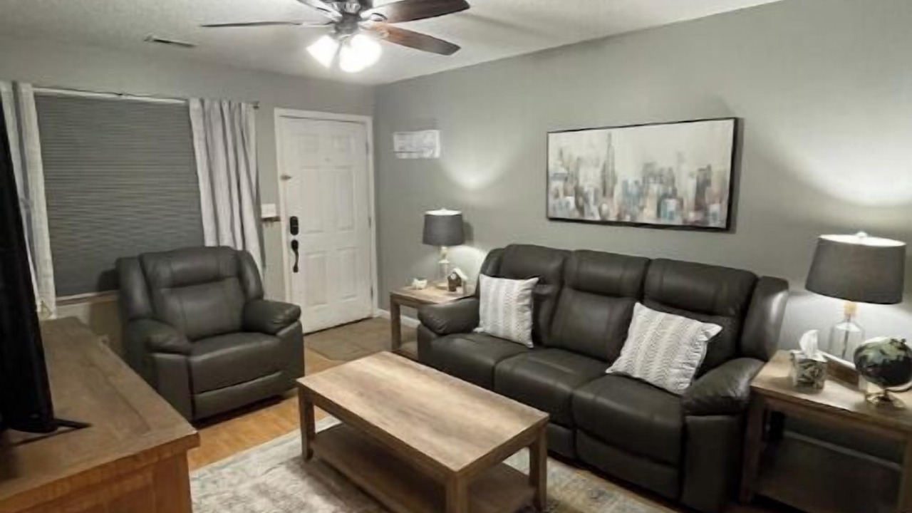Photo of Livingroom in Thomasville