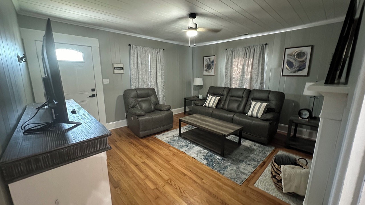 Photo of Livingroom in Winston - Salem
