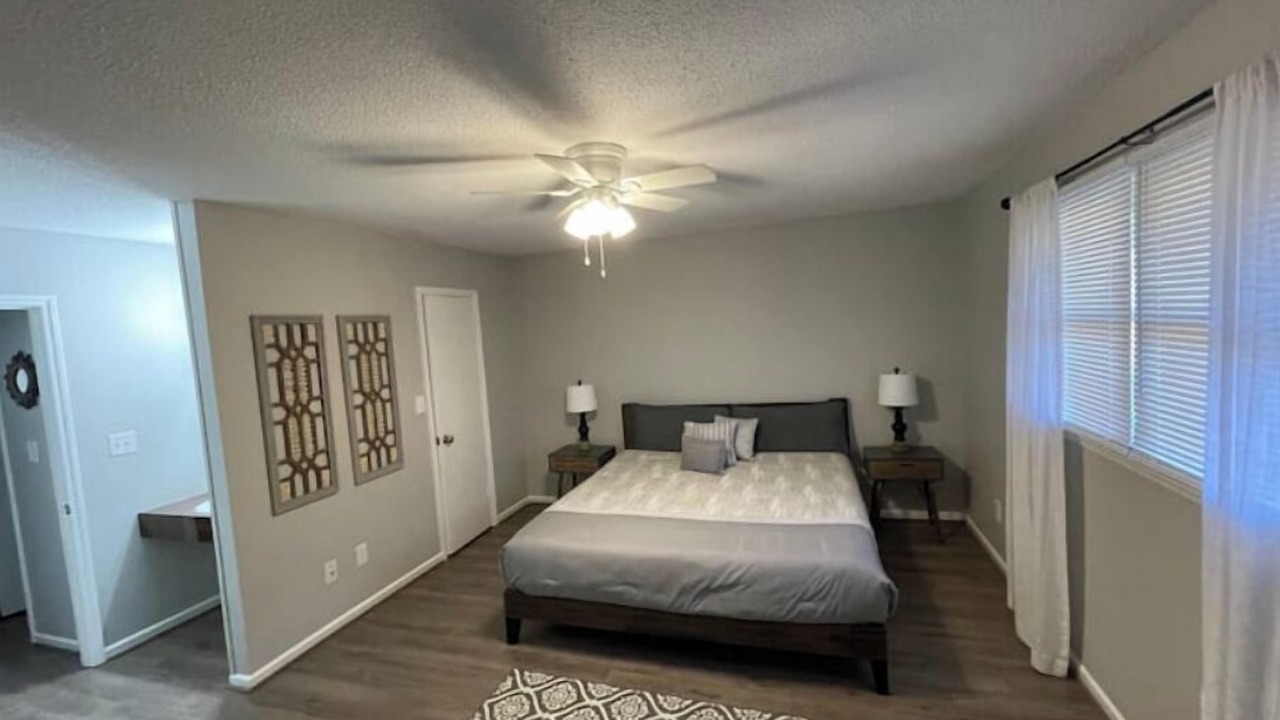 Photo of Bedroom in Lexington