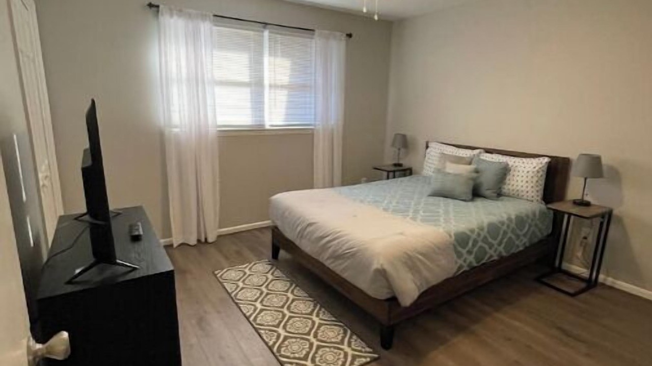 Photo of Bedroom in Lexington