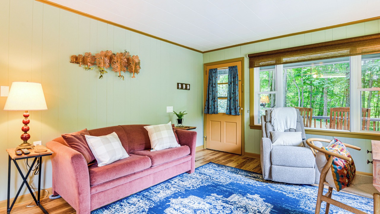 Photo of Livingroom in Maggie Valley