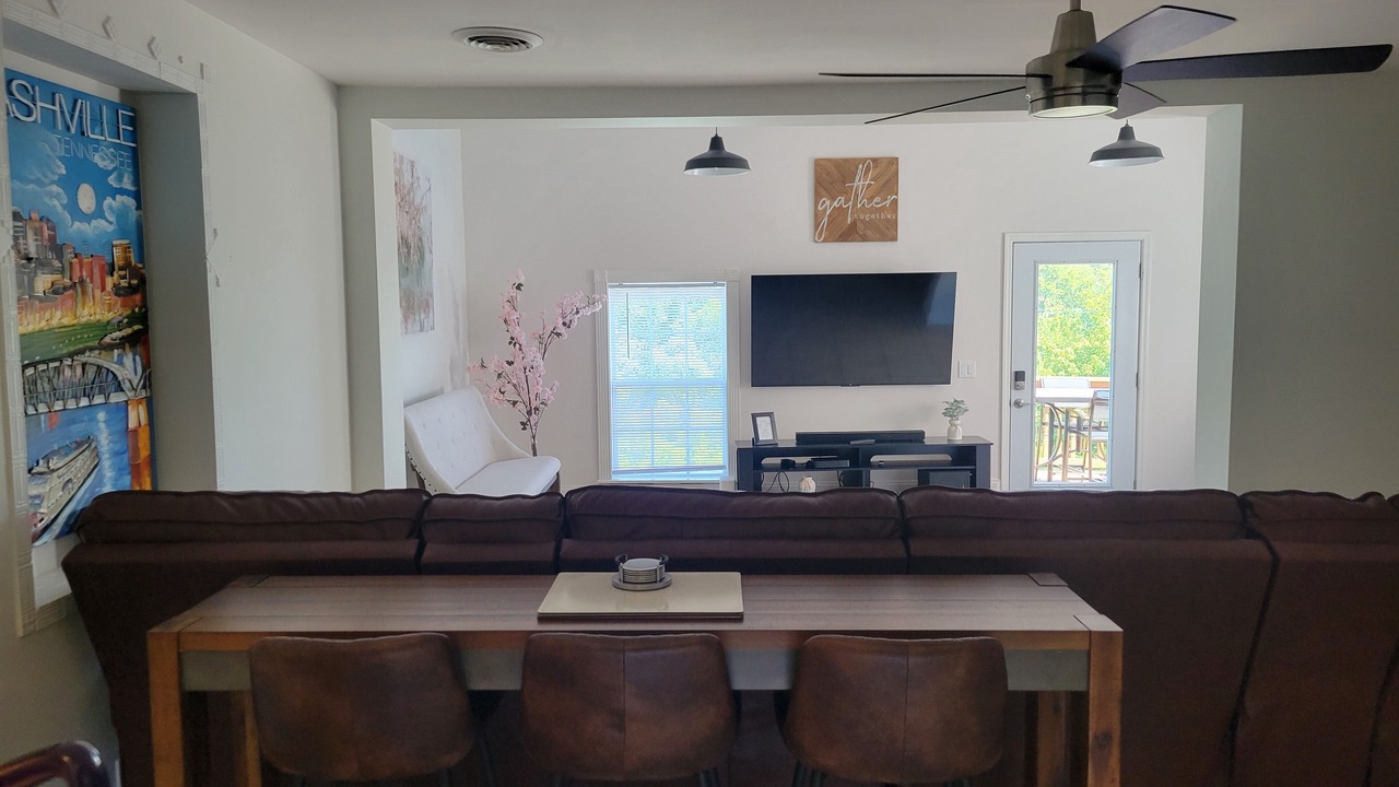 Photo of Livingroom in Woodbine