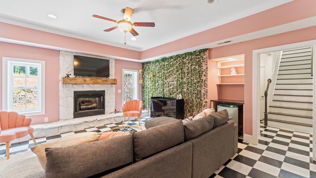Photo of Livingroom in New Hill