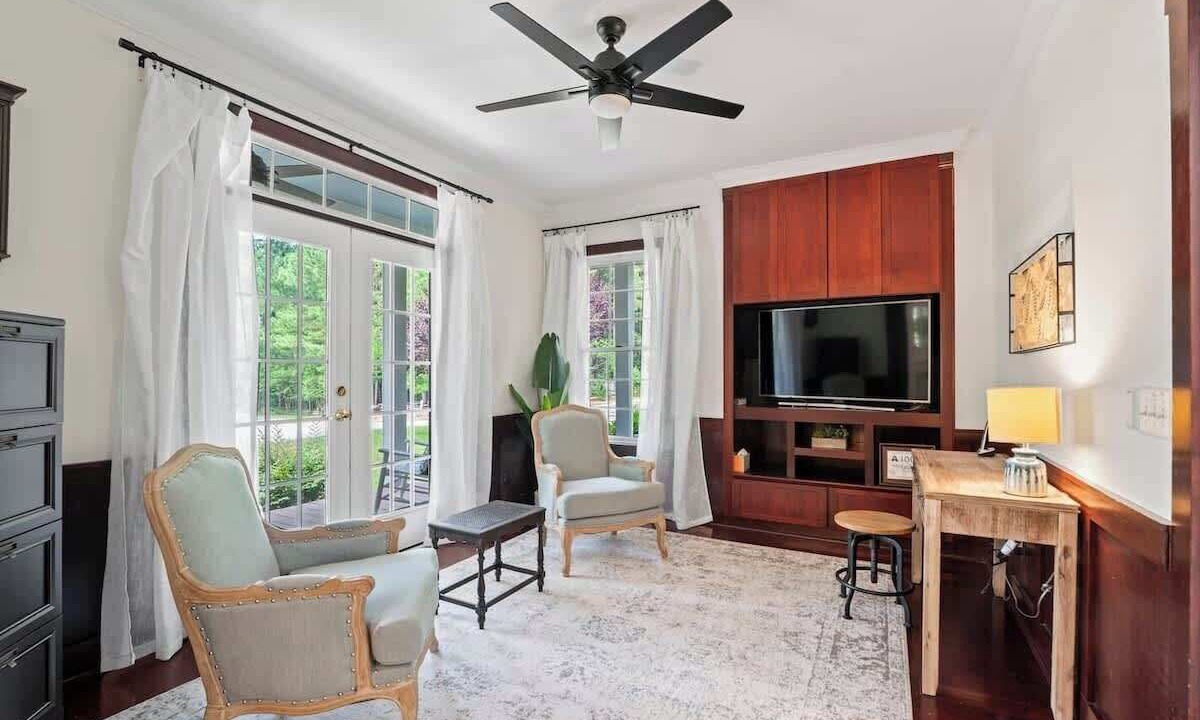 Photo of Livingroom in New Hill