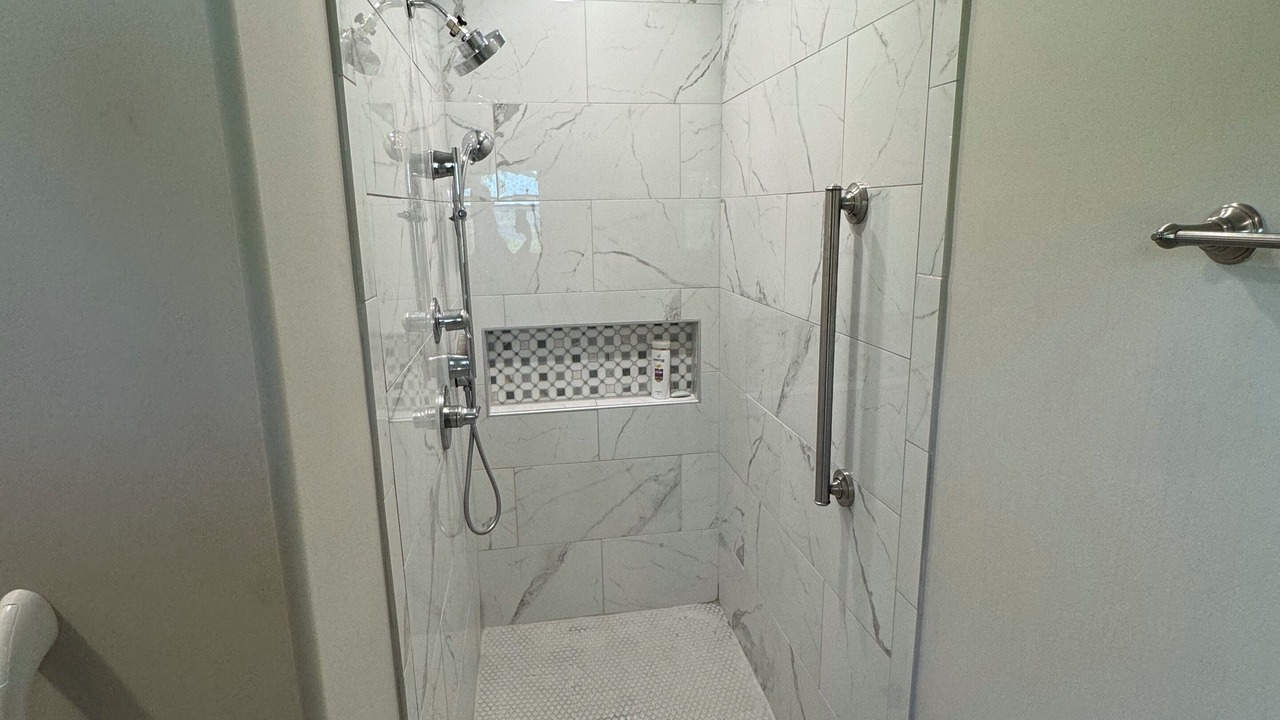 Photo of Bathroom in Hubert