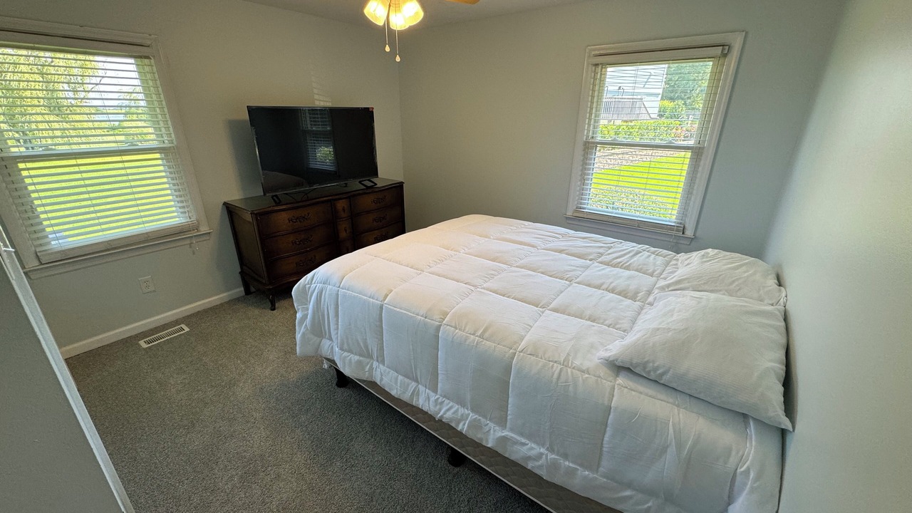 Photo of Bedroom in Hubert