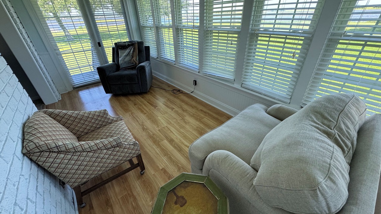 Photo of Livingroom in Hubert