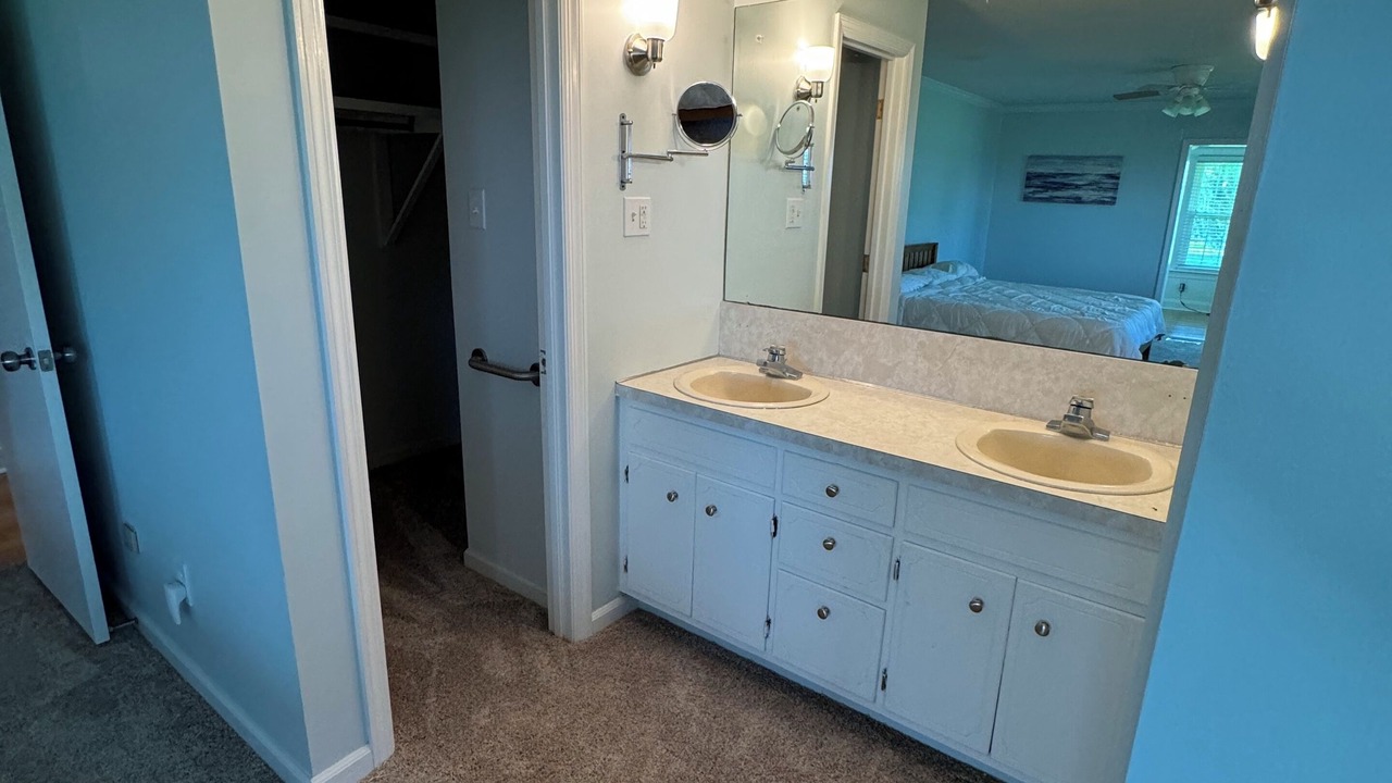 Photo of Bathroom in Hubert