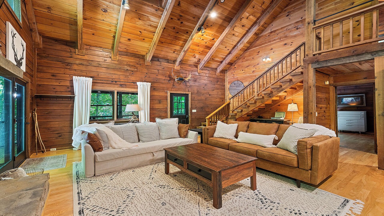 Photo of Bedroom in Maggie Valley