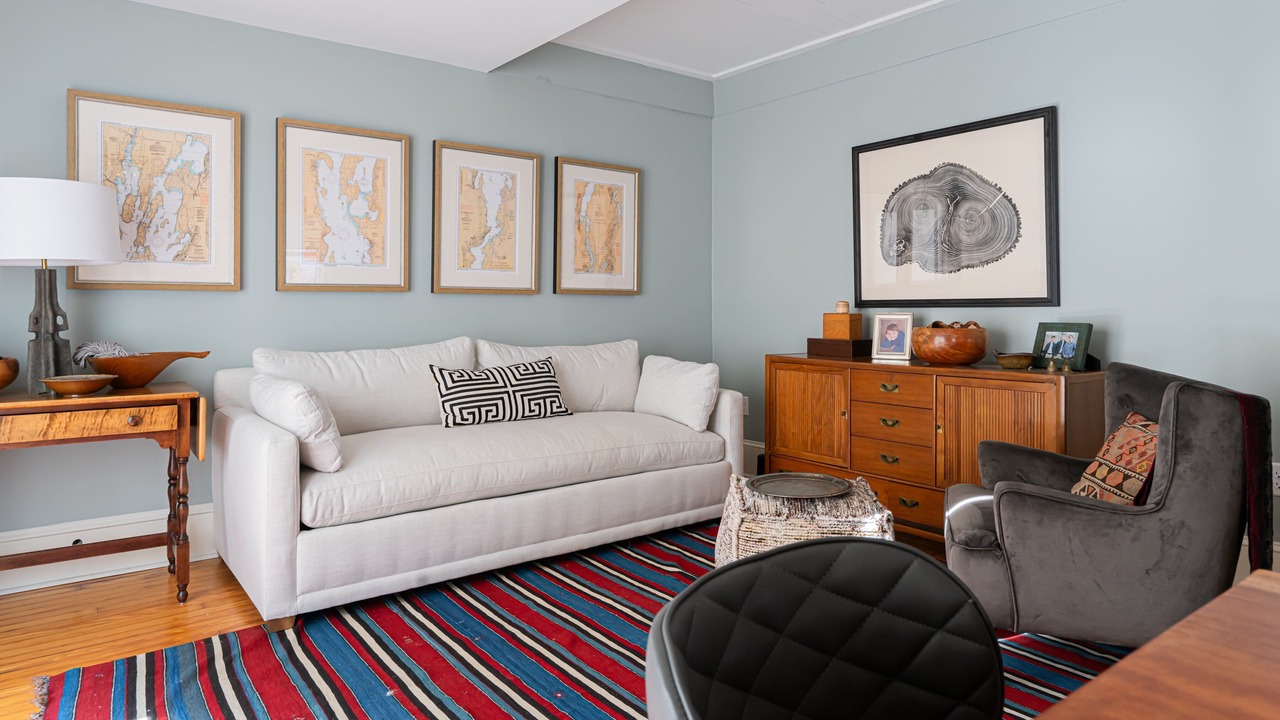 Photo of Livingroom in Historic Montford