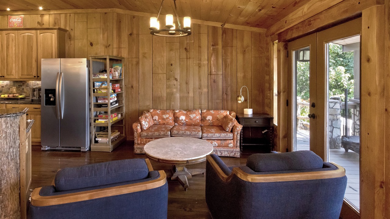 Photo of Livingroom in Waynesville
