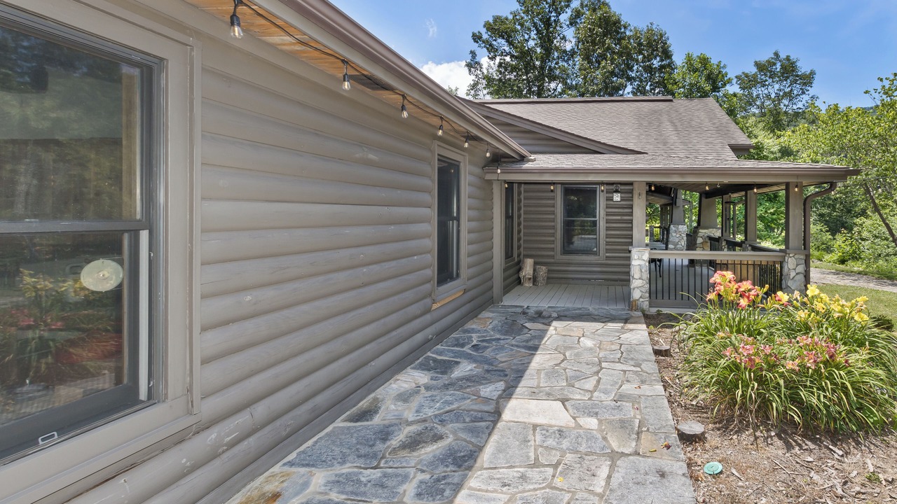 Photo of Outdoor in Waynesville