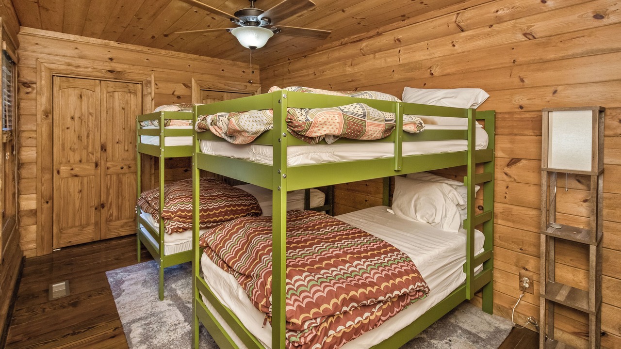 Photo of Bedroom in Waynesville