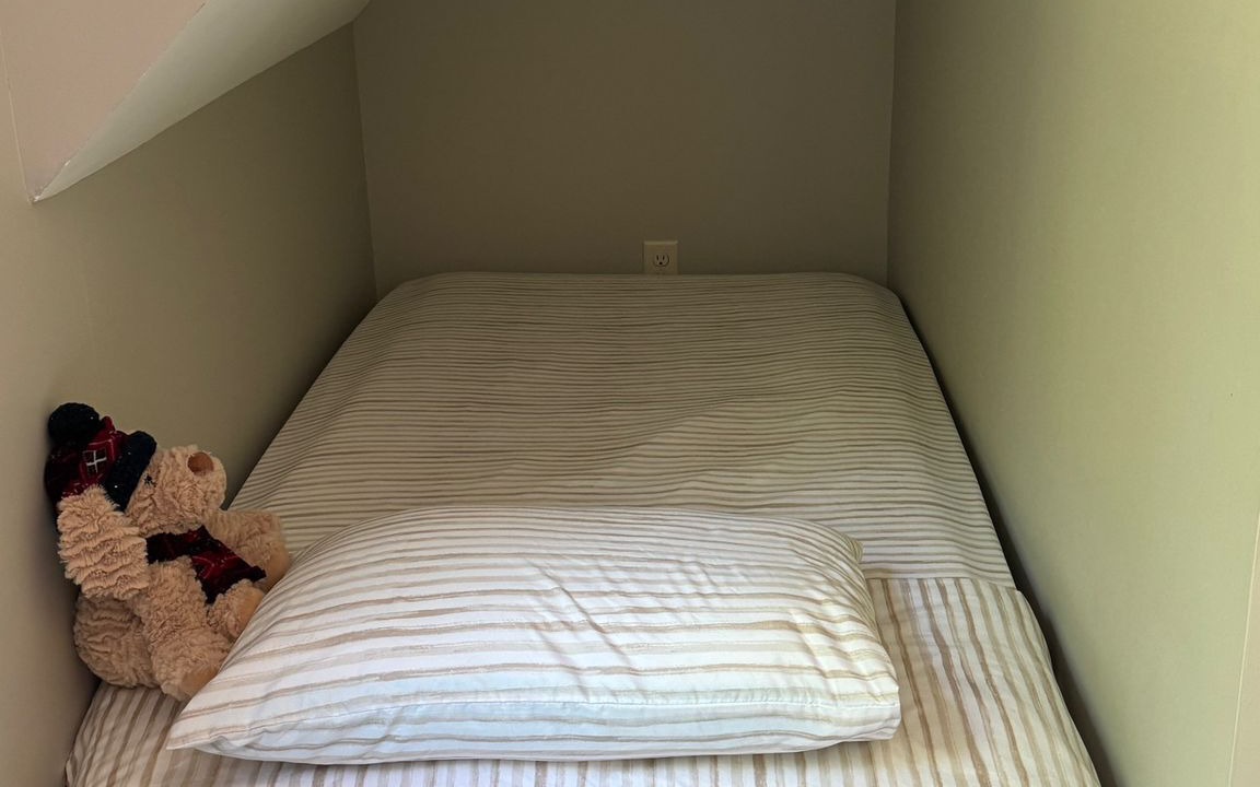 Photo of Bedroom in Frank