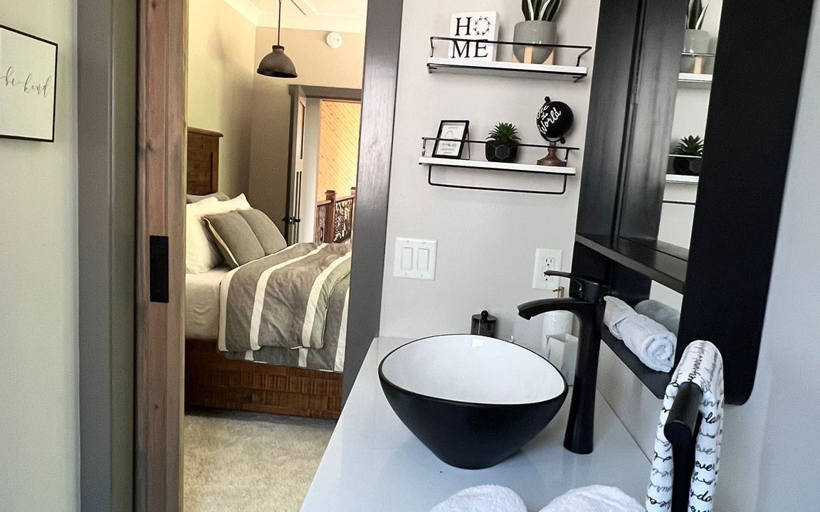 Photo of Bathroom in Frank