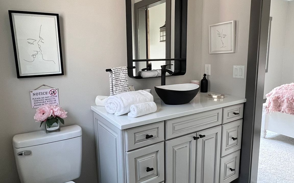 Photo of Bathroom in Frank