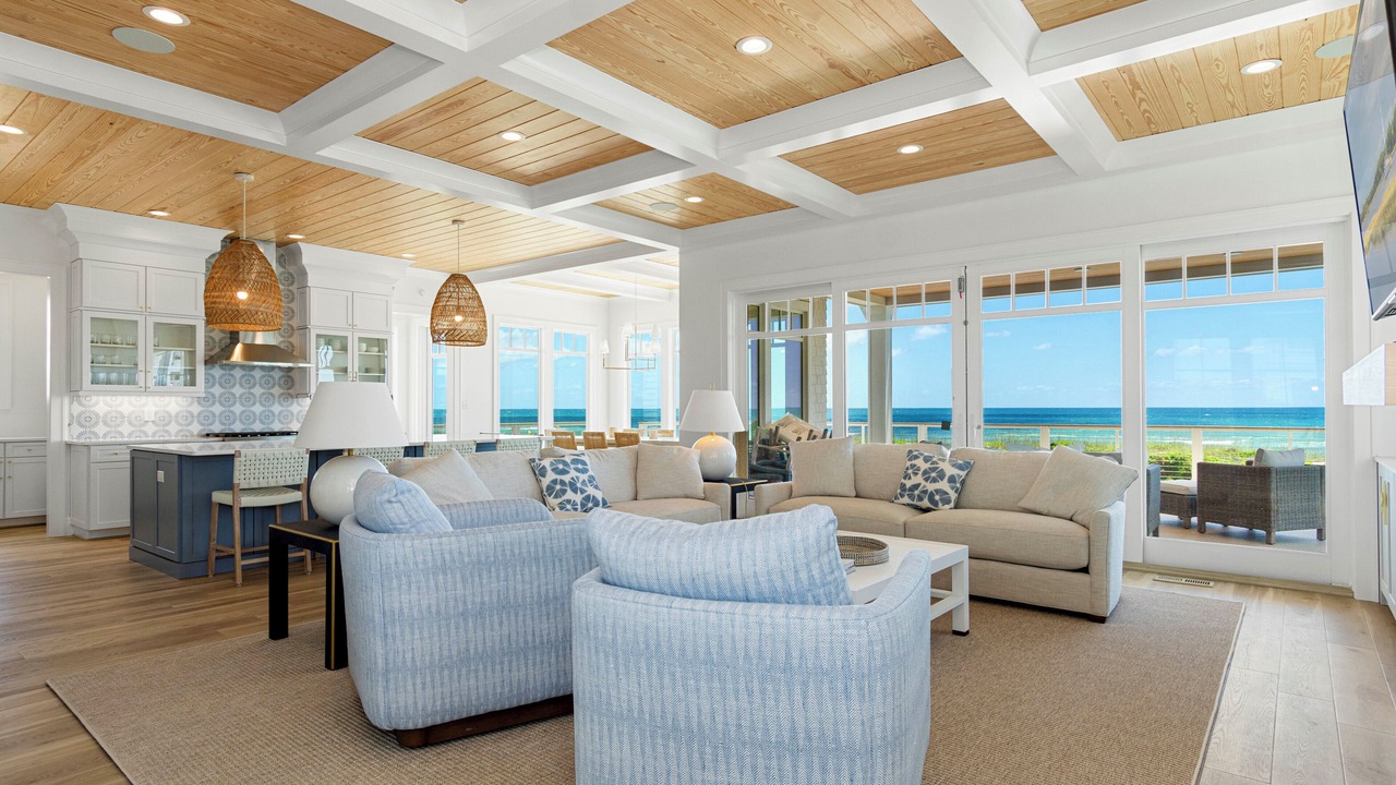 Photo of Others in Pine Knoll Shores