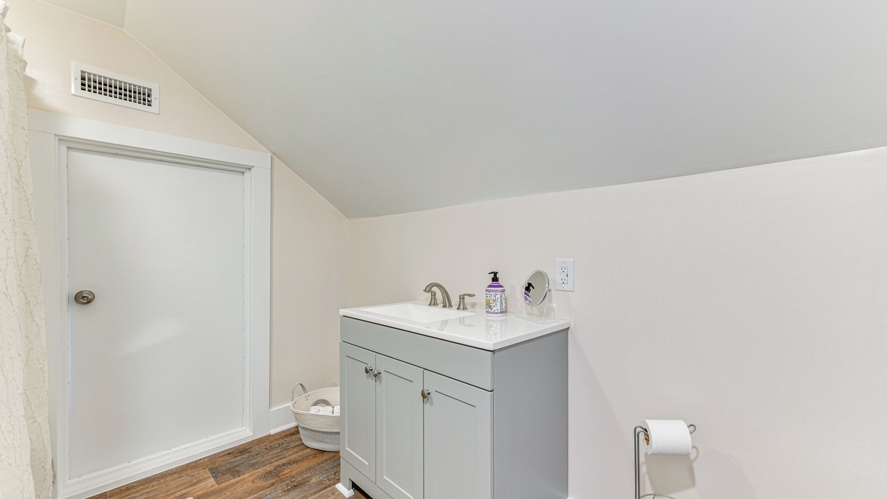 Photo of Bathroom in Lenoir