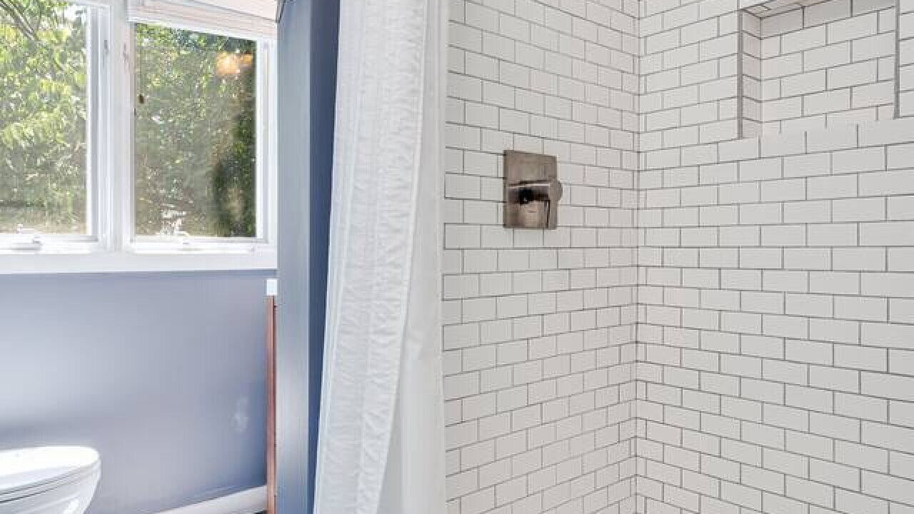 Photo of Bathroom in Nebo