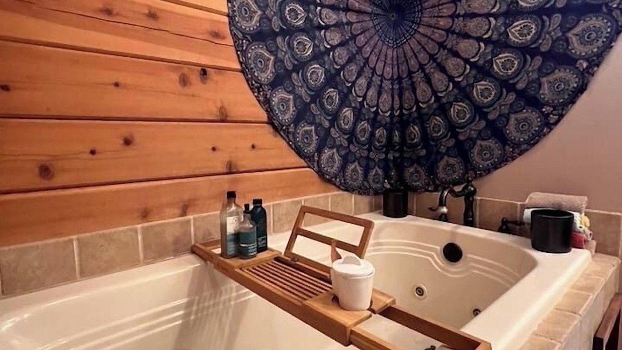 Photo of Bathroom in Wilkes County