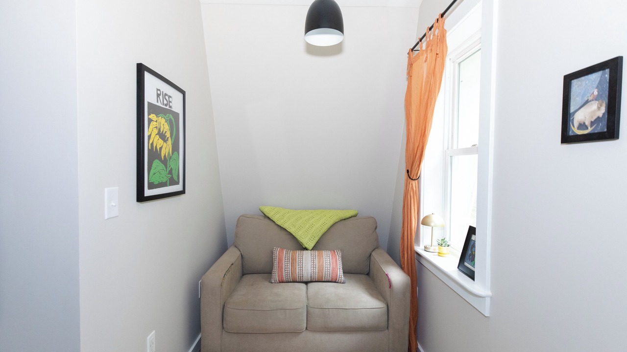 Photo of Livingroom in Candler