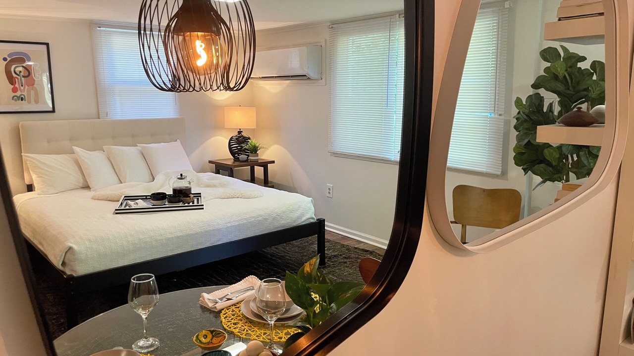 Photo of Bedroom in Historic Montford