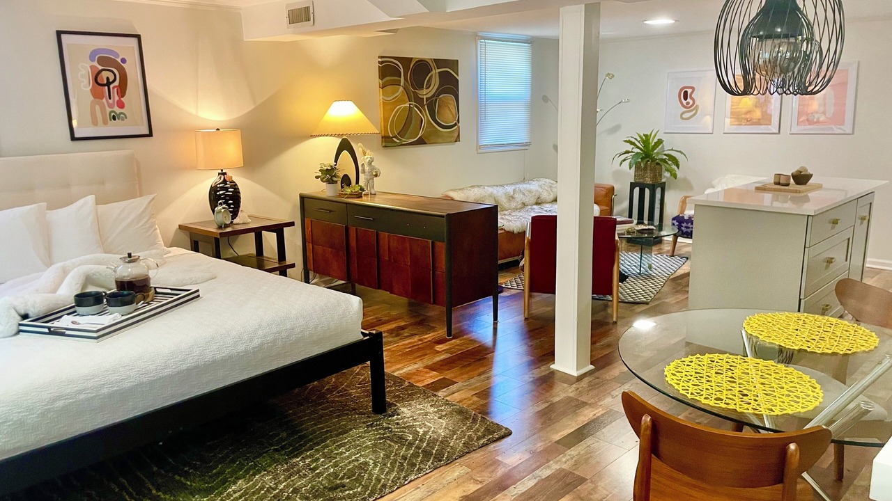 Photo of Bedroom in Historic Montford
