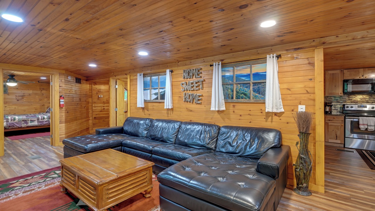 Photo of Livingroom in Robbinsville