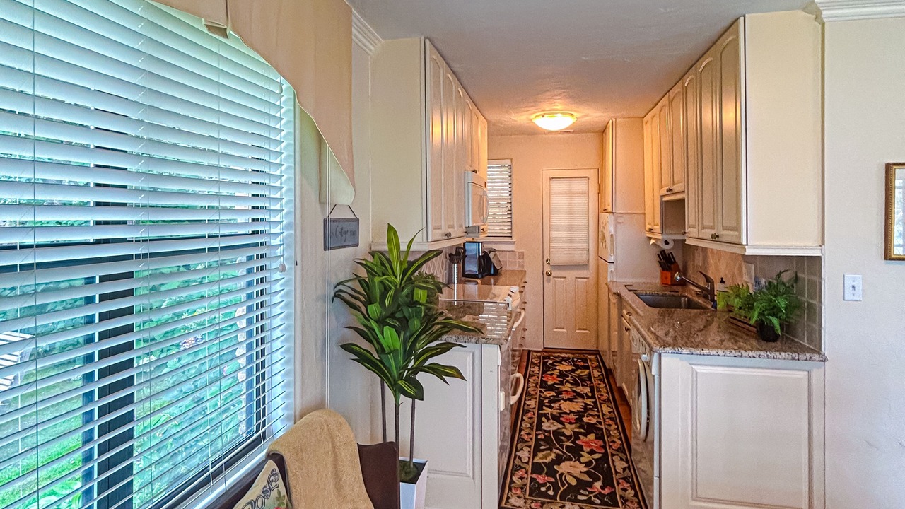 Photo of Kitchen in Lake Junaluska