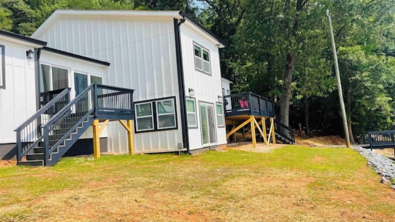 Photo of Outdoor in Dixie - Berryhill