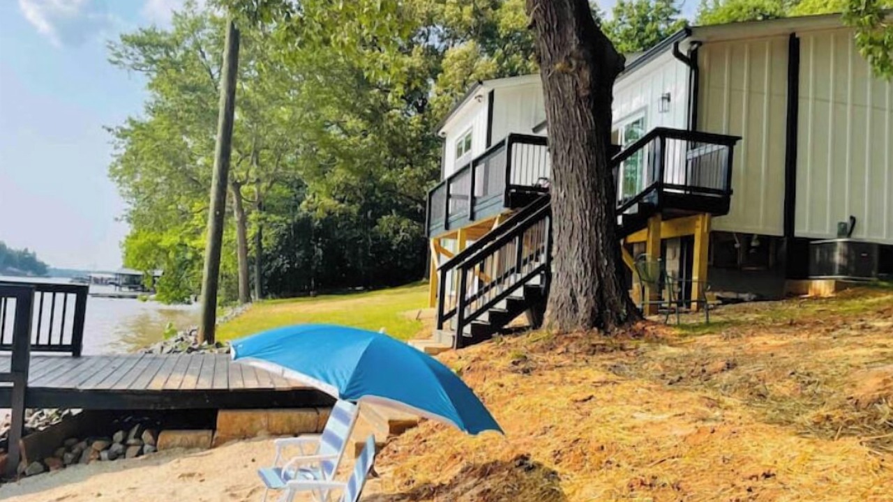 Photo of Patio Balcony in Dixie - Berryhill