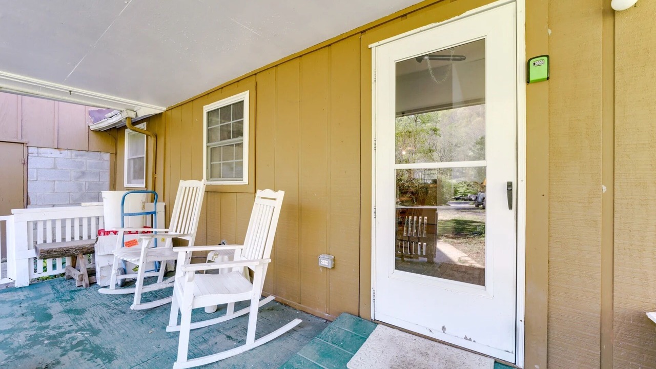 Photo of Patio Balcony in Tuckasegee