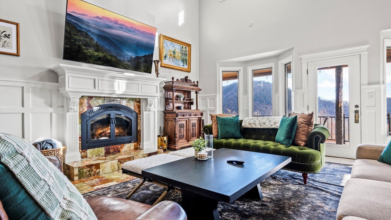 Photo of Livingroom in Black Mountain