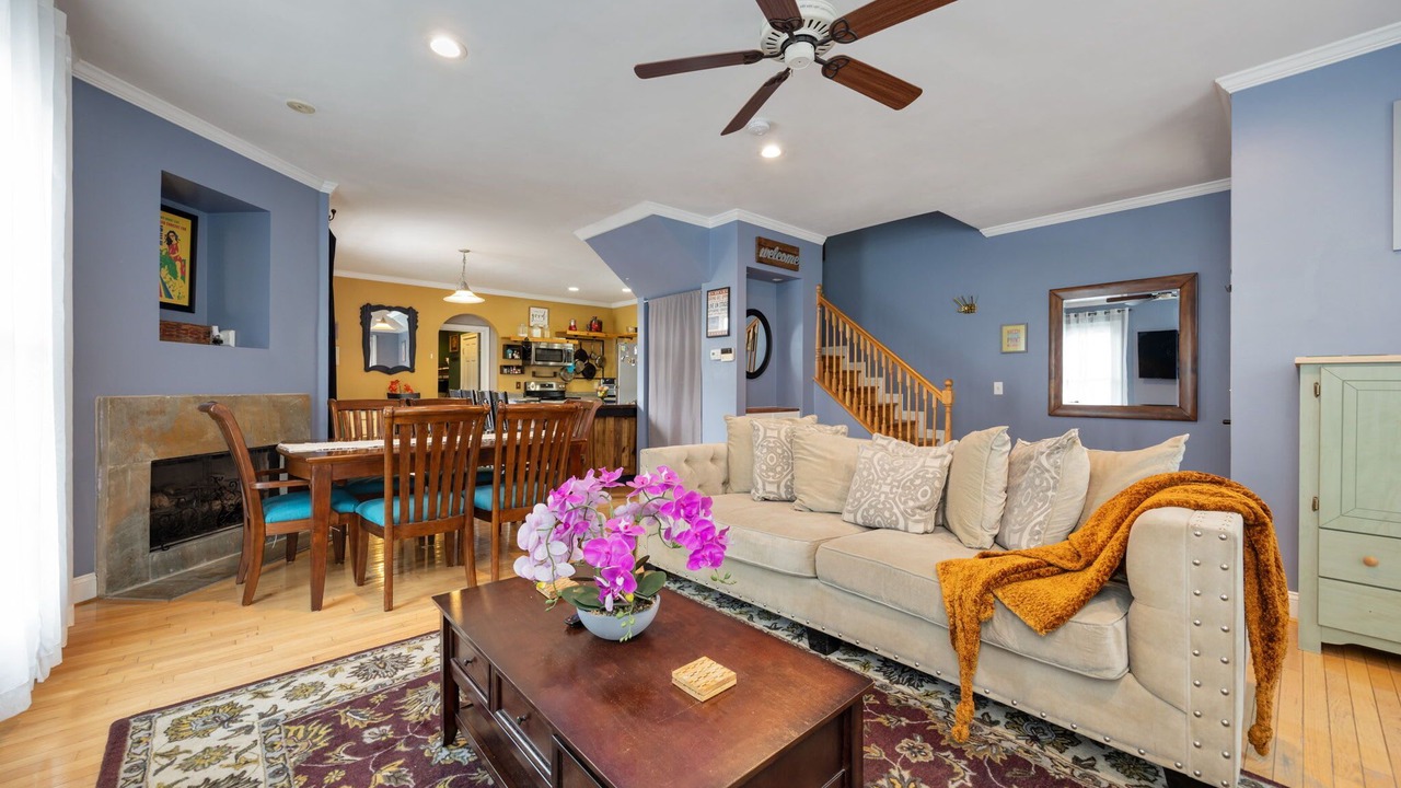 Photo of Livingroom in Germantown