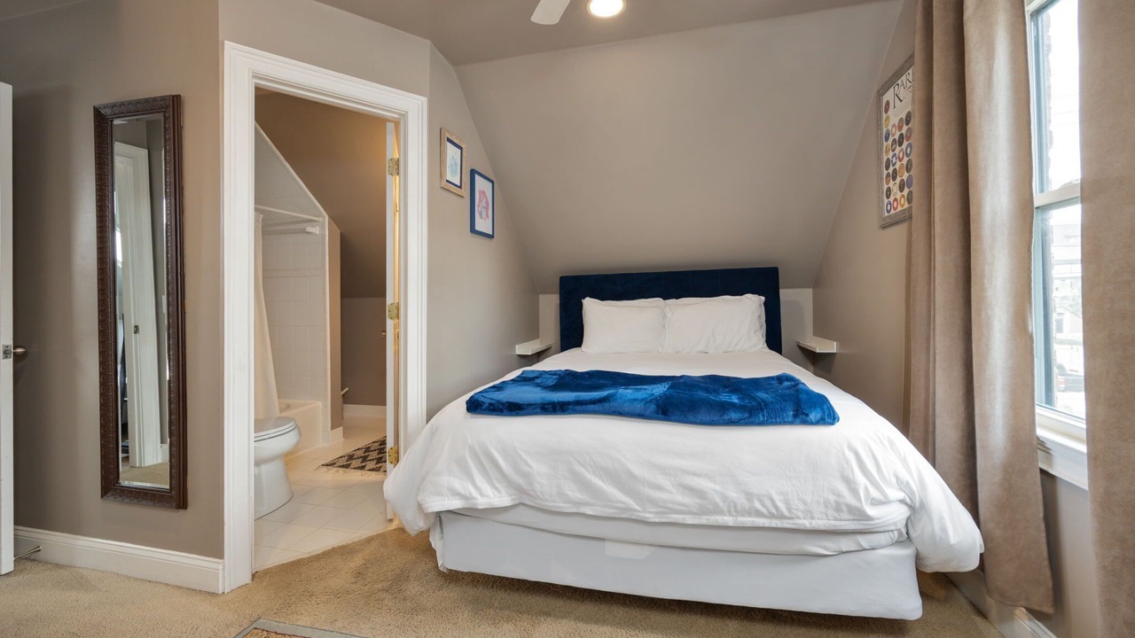 Photo of Bedroom in Germantown