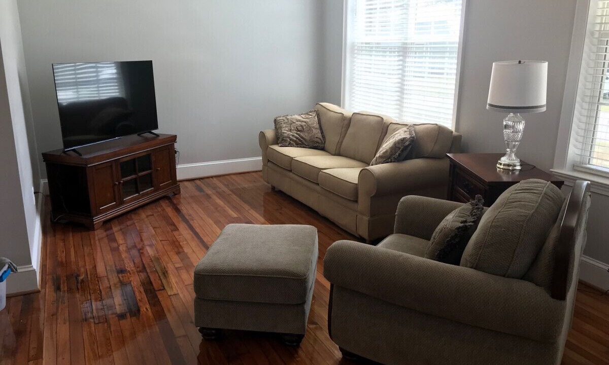 Photo of Livingroom in Lexington