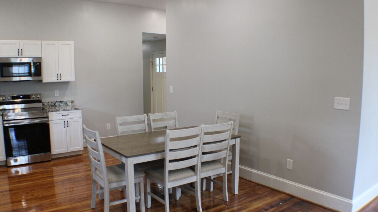 Photo of Livingroom in Lexington