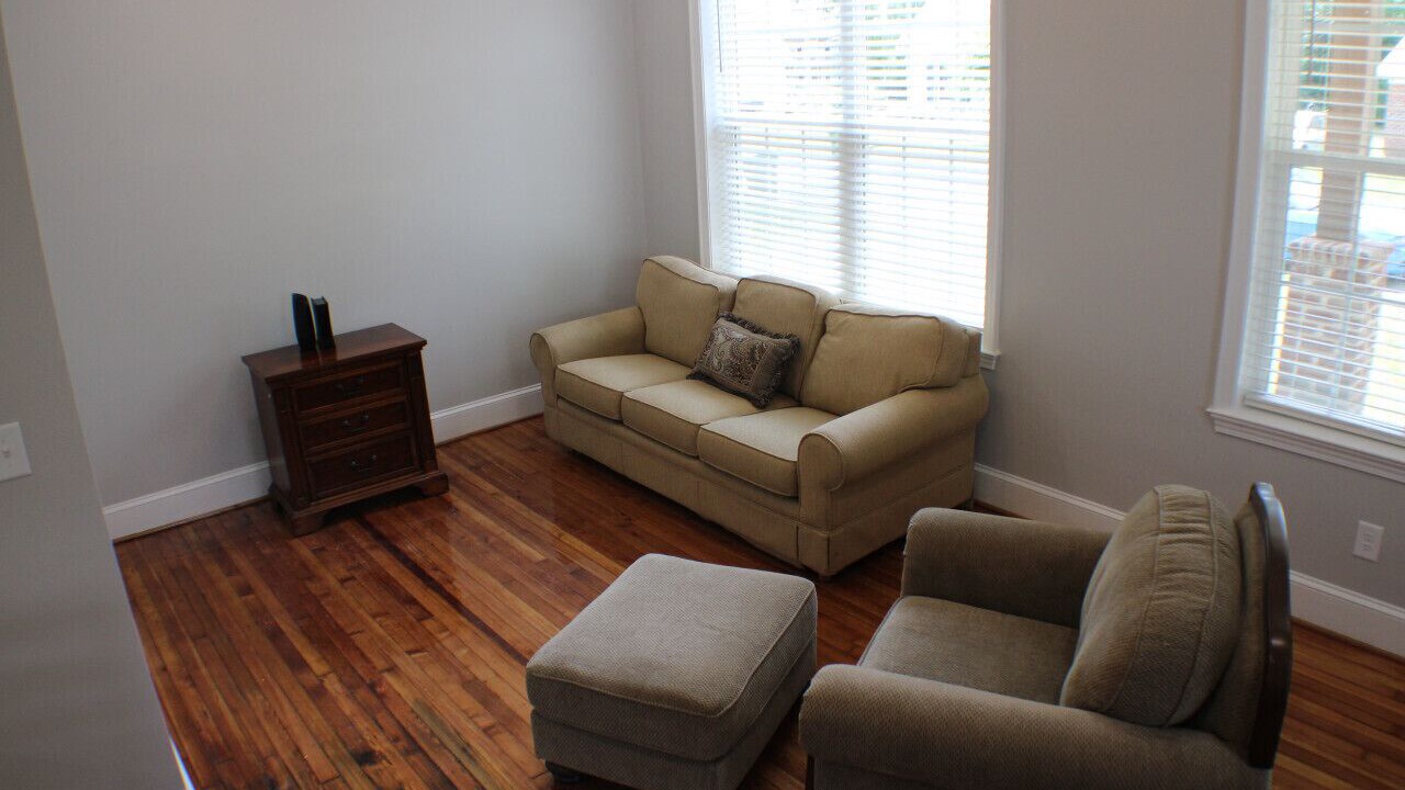 Photo of Livingroom in Lexington