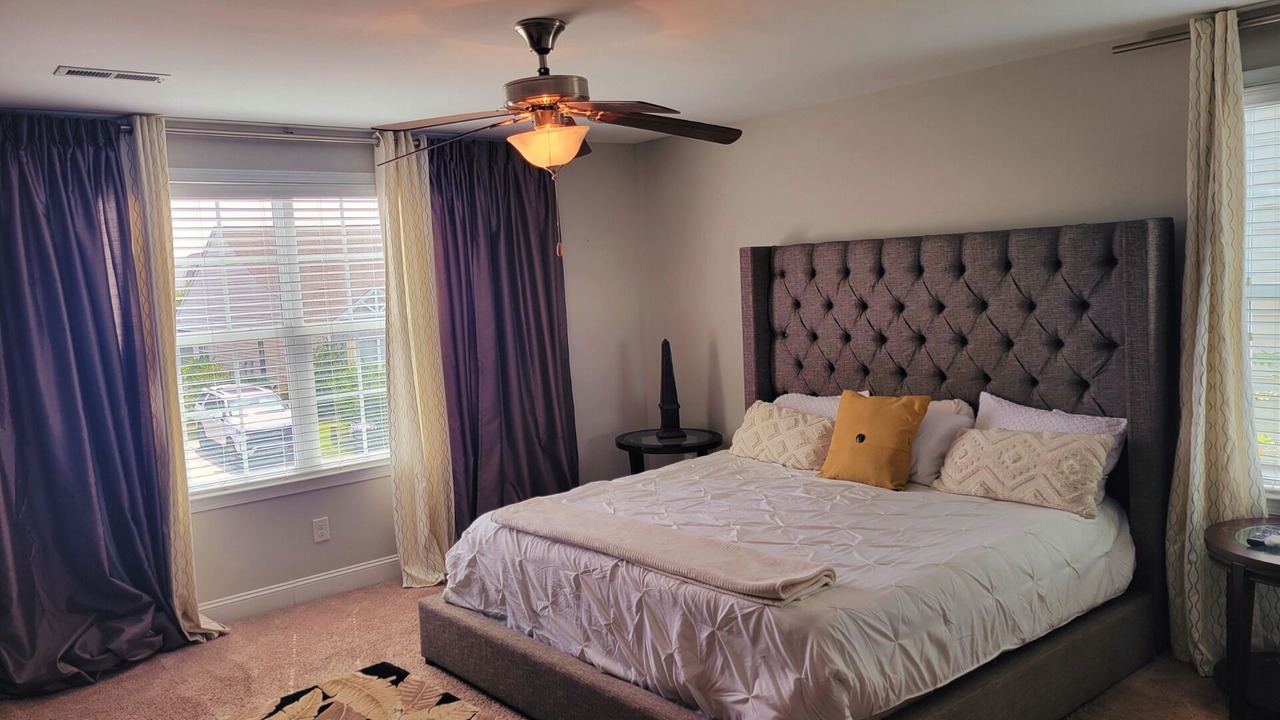 Photo of Bedroom in Murraysville