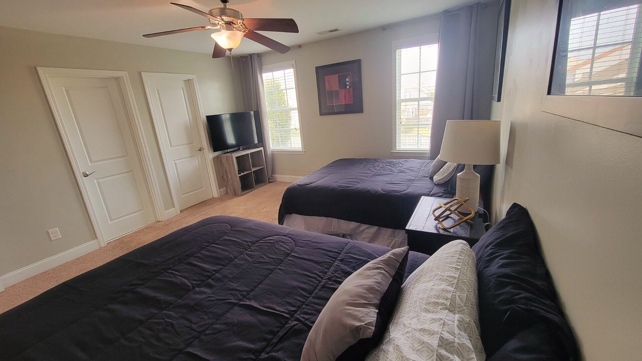 Photo of Bedroom in Murraysville