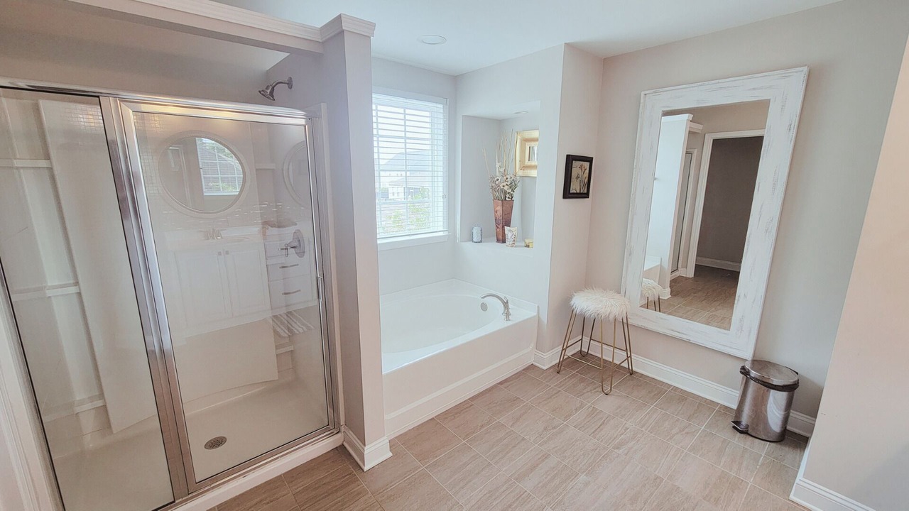Photo of Bathroom in Murraysville