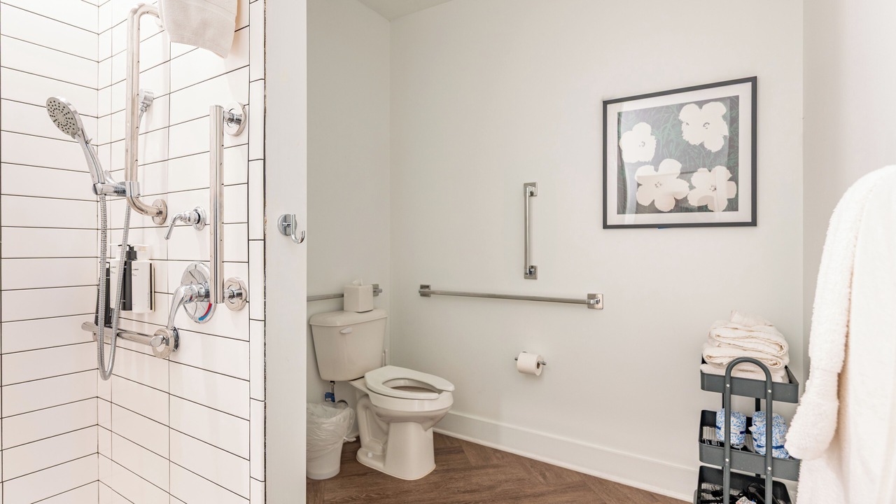 Photo of Bathroom in Historic Edgefield