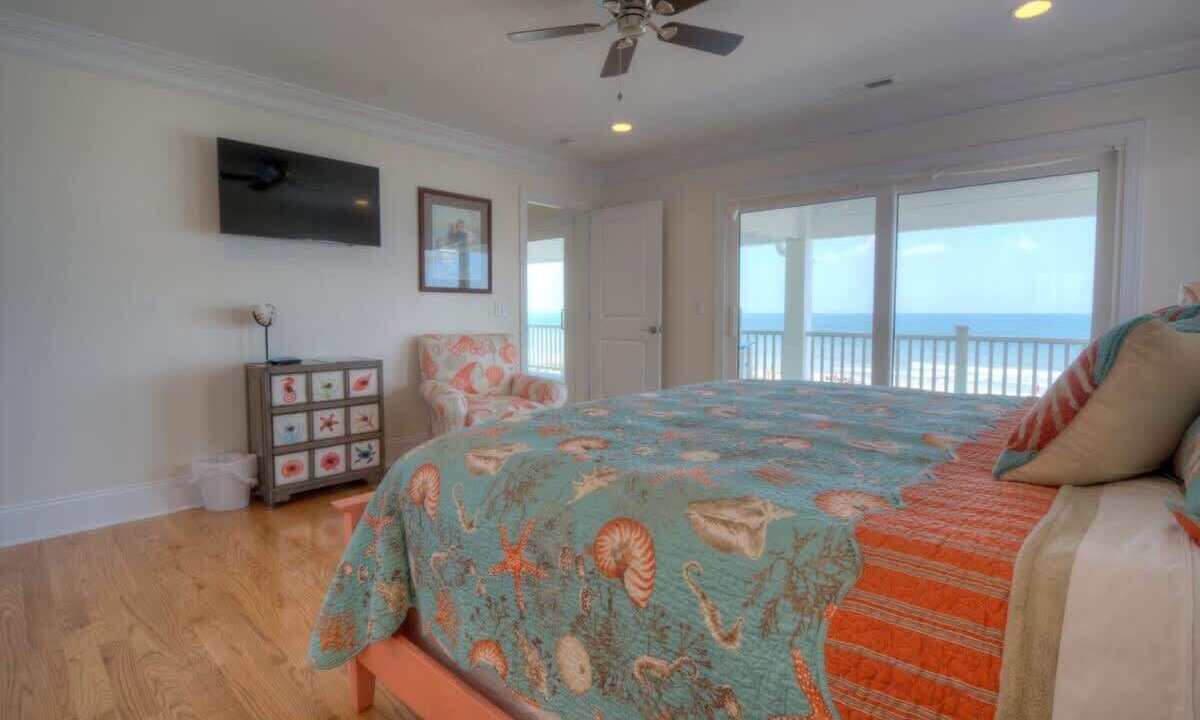 Photo of Bedroom in Kure Beach