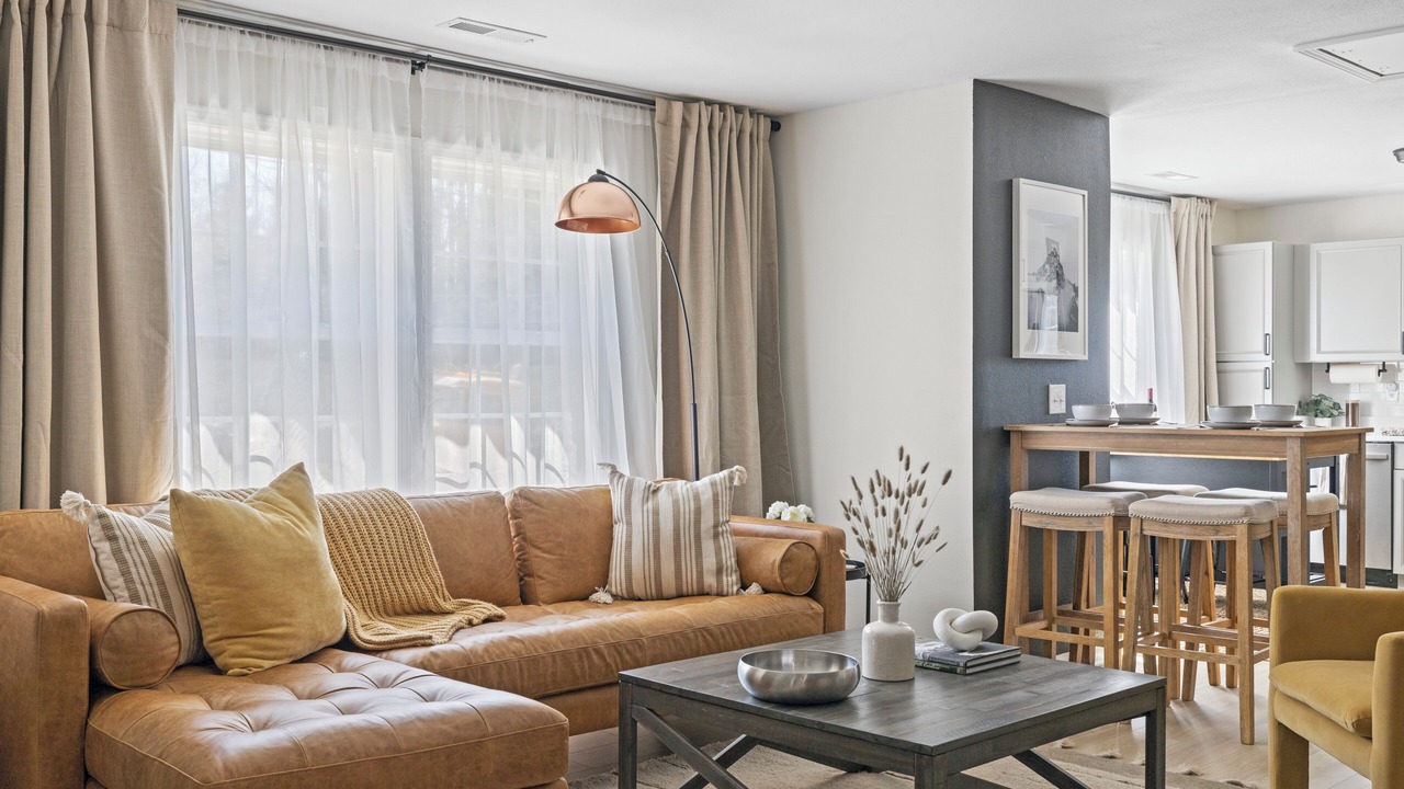 Photo of Livingroom in Brevard