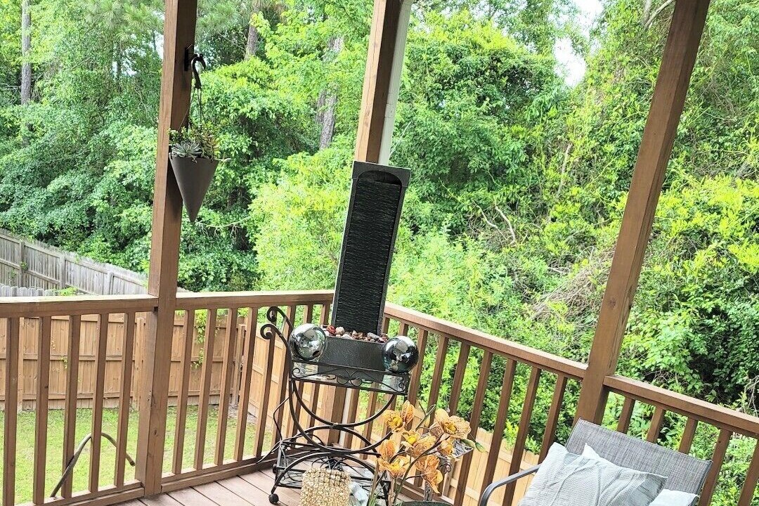 Photo of Outdoor in Olivia