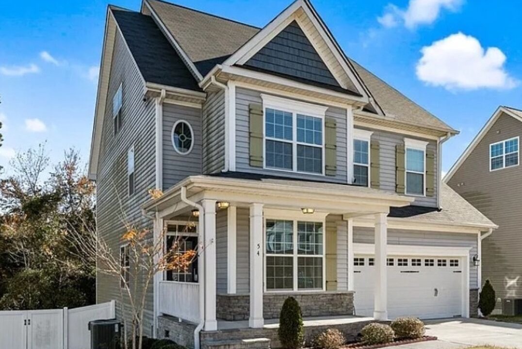 Photo of Outdoor in Olivia